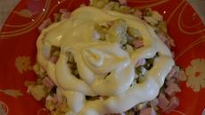 Rezept Almost Olivier-Salat mit Bohnen und Hühnchen ohne Dressing und Zwiebeln